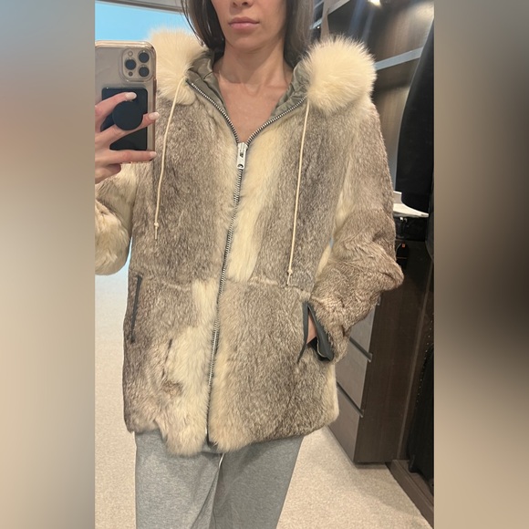 Real Rabbit Fur Coat - Picture 8 of 12